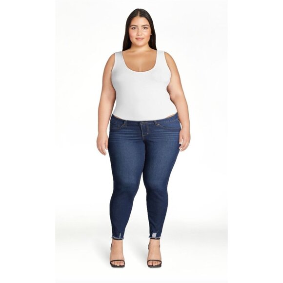 Sofia Jeans Women Short Rosa Curvy Skinny Super High Rise Ankle Jeans, Sz 20 - Picture 1 of 8